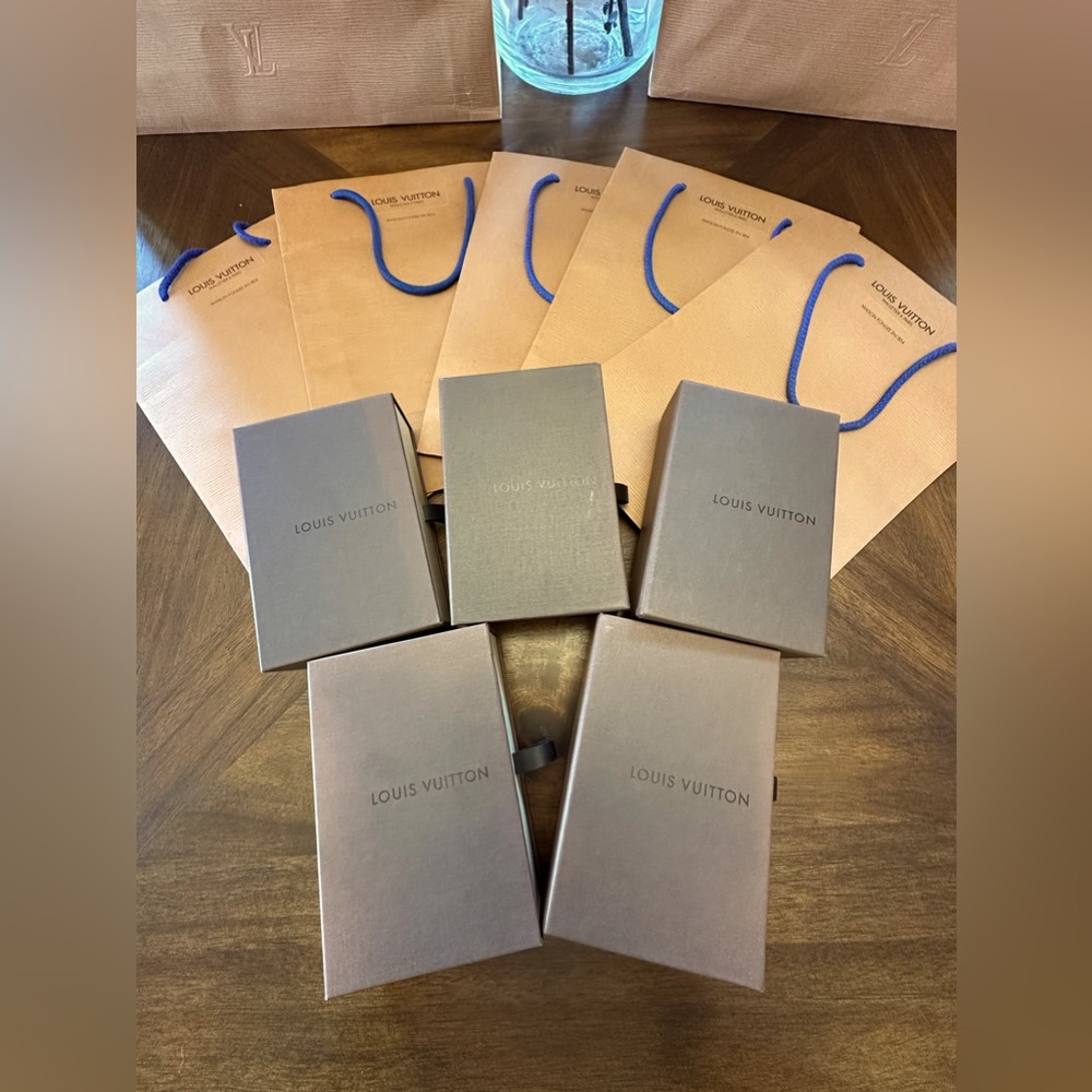 Louis Vuitton Set of 5 boxes and 5 shopping bags